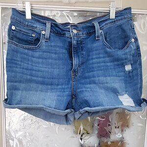 Mid rise jean shorts - size 31